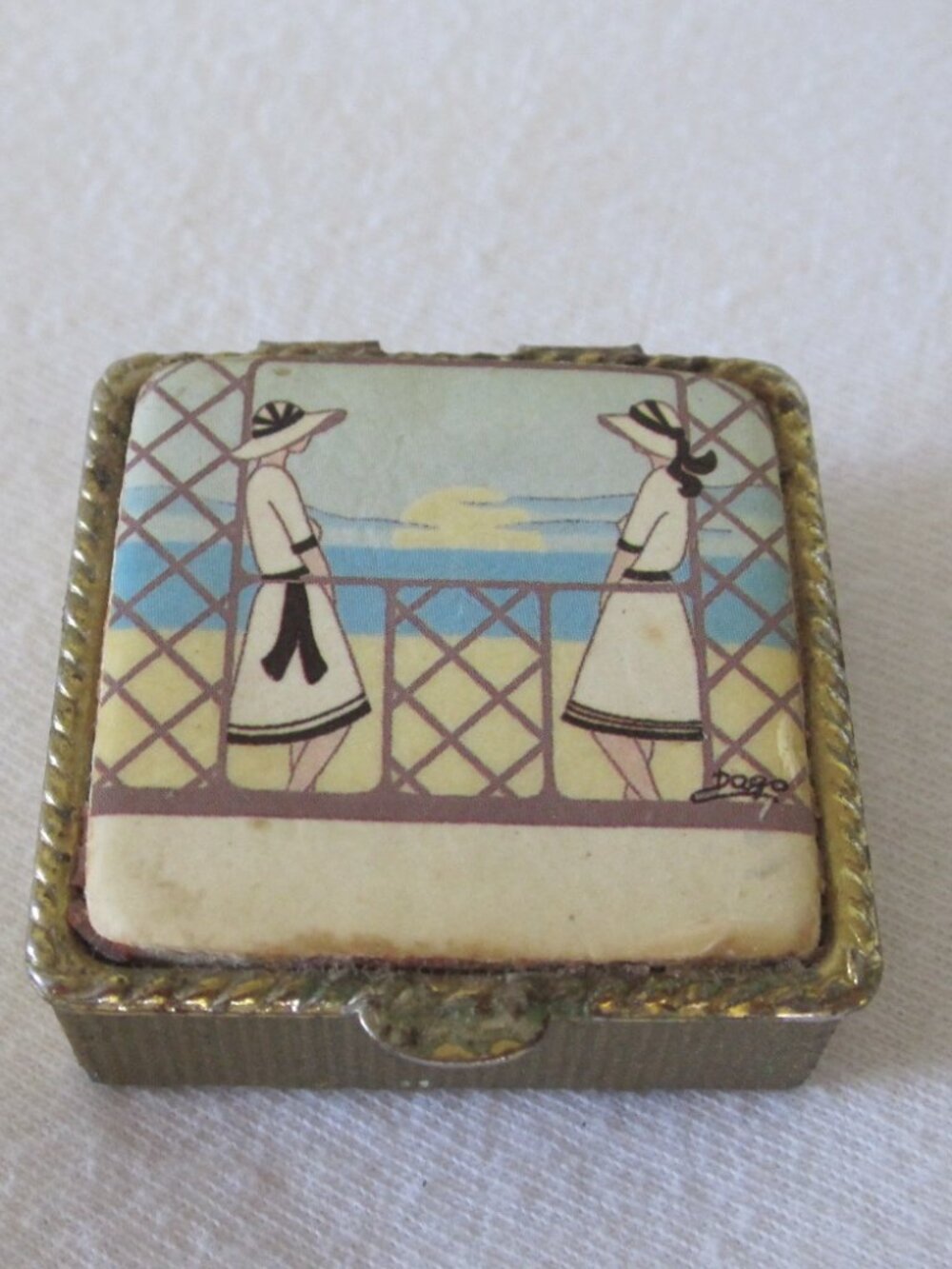 vintage Art Deco Pillbox w/ painting by Dago on top